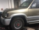 Isuzu Trooper 2002 - Bán xe Isuzu - Trooper đời 2002, máy xăng, màu vàng