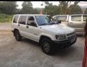 Isuzu Trooper 2002 - Bán Isuzu Trooper đời 2002, màu trắng giá cạnh tranh