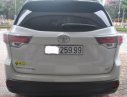 Toyota Highlander LE 2011 - Bán Toyota Highlander LE đời 2011, màu trắng, xe nhập, xe công ty xuất hóa đơn