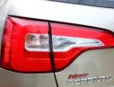 Kia Sorento DMT 2015 - Cần bán gấp Kia Sorento DMT đời 2015 xe gia đình, giá chỉ 720 triệu