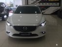 Mazda 6 2.0 premium 2017 - Bán xe Mazda 6 2.0 premium đời 2017, màu trắng, xe nhập, giá 919tr