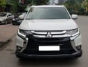 Mitsubishi Outlander Sport  2.0 AT  2016 - Bán Mitsubishi Outlander Sport 2.0 AT đời 2016, giá tốt