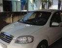 Chevrolet Aveo 2010 - Cần bán Chevrolet Aveo đời 2010, màu trắng chính chủ, giá 190tr