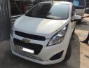 Chevrolet Spark LS 2015 - Cần bán Chevrolet Spark LS năm 2015, màu trắng, giá thương lượng, hợp kinh doanh uber grab