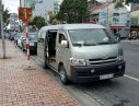 Toyota Hiace 2010 - Cần bán gấp Toyota Hiace năm 2010, nhập khẩu nguyên chiếc