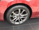 Mazda 6 2.0L Premium 2017 - Bán xe Mazda 6 2.0L Premium đời 2017, màu đỏ, giá 879tr