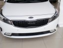 Kia K3 1.6AT 2017 - Bán xe Kia Cerato 1.6L đời 2017, hỗ trợ trả góp 90%, vay thuế trước bạ, xe giao ngay, LH: 0985793968