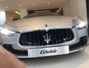 Maserati Ghibli 3.0 V6 2017 - Bán xe Maserati Ghibli 3.0 V6 đời 2017, màu bạc, nhập khẩu