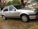 Renault 19 1995 - Bán xe Renault 19 đời 1995, màu bạc, nhập khẩu nguyên chiếc, giá tốt