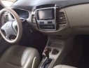 Toyota Innova V 2014 - Cần bán lại xe Toyota Innova đời 2014, màu bạc