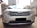 Toyota Highlander SE 2011 - Cần bán Toyota Highlander SE đời 2011, màu bạc, nhập khẩu số tự động