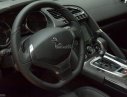 Peugeot 3008 2016 - Bán xe Peugeot 3008 đời 2016, xe mới, ưu đãi hấp dẫn