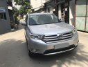 Toyota Highlander 2.7 AT 2013 - Cần bán xe Toyota Highlander 2.7AT 2013 màu bạc nhập khẩu Mỹ, lăn bánh 31 ngàn km còn mới  