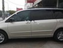 Toyota Sienna LE 3.3 2004 - Bán Toyota Sienna LE 3.3 đời 2004, màu bạc, nhập khẩu