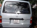 Toyota Hiace 2001 - Bán Toyota Hiace đời 2001, màu bạc 