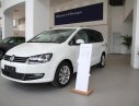 Volkswagen Sharan 2017 - Cần bán xe Volkswagen Sharan đời 2017, màu trắng, nhập khẩu