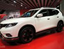 Nissan X trail 2.5L 2018 - Bán Nissan X Trail 2.5 SV 2018 4WD, màu trắng, khuyến mại phụ kiện và tiền mặt