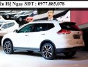 Nissan X trail 2.5L 2018 - Bán Nissan X Trail 2.5 SV 2018 4WD, màu trắng, khuyến mại phụ kiện và tiền mặt