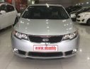 Kia Cerato  AT  2011 - Cần bán gấp Kia Cerato AT sản xuất 2011, màu bạc số tự động