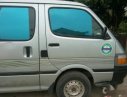 Toyota Hiace 2001 - Bán Toyota Hiace sản xuất 2001, màu xanh