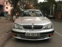 Nissan Sunny 2001 - Cần bán gấp Nissan Sunny đời 2001, màu bạc, xe nhập số tự động