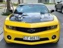 Chevrolet Camaro 2011 - Cần bán gấp Chevrolet Camaro sản xuất 2011, màu vàng, xe nhập