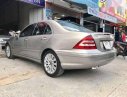 Mercedes-Benz C class C200 2004 - Bán xe Mercedes C200 sản xuất 2004, màu vàng