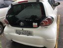 Toyota Aygo 2012 - Cần bán gấp Toyota Aygo sản xuất năm 2012, màu trắng, nhập khẩu số tự động, 335tr