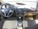 Hyundai i20   2010 - Bán Hyundai i20 2010, màu trắng, xe nhập