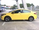 Kia Cerato 1.6 MT 2016 - Bán Kia Cerato 1.6 MT màu vàng phấn độc, lạ đẹp tại Kia Vĩnh Phúc - 0964778111