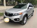 Kia Sorento Limited 2010 - Cần bán lại xe Kia Sorento năm 2010 màu bạc, giá chỉ 650 triệu