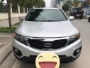 Kia Sorento Limited 2010 - Cần bán lại xe Kia Sorento năm 2010 màu bạc, giá chỉ 650 triệu