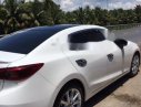 Mazda 3  2.0 2017 - Bán Mazda 3 2.0 năm sản xuất 2017, màu trắng số tự động, giá tốt