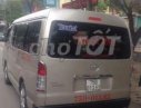 Toyota Hiace   2005 - Cần bán lại xe Toyota Hiace năm sản xuất 2005, màu bạc, giá tốt