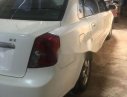 Chevrolet Lacetti 2004 - Cần bán gấp Chevrolet Lacetti sản xuất 2004, màu trắng