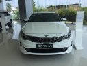 Kia Optima 2.0 ATH 2018 - Cần bán Kia Optima 2.0 ATH đời 2018, màu trắng