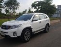 Kia Sorento GAT 2017 - Bán Kia Sorento GAT sản xuất 2017, màu trắng số tự động, 770tr