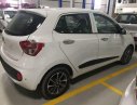 Hyundai Grand i10   1.2MT 2018 - Bán Hyundai Grand i10 1.2MT đời 2018, màu trắng giá cạnh tranh