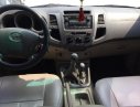 Toyota Hilux G 2010 - Bán Toyota Hilux G sản xuất năm 2010, màu bạc, nhập khẩu số sàn