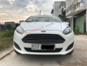 Ford Fiesta Trend 2015 - Cần bán Ford Fiesta Trend sản xuất năm 2015, màu trắng còn mới 