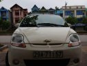 Chevrolet Spark LT 0.8 MT 2009 - Bán Chevrolet Spark LT 0.8 MT sản xuất 2009, màu trắng xe gia đình, giá tốt