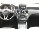 Mercedes-Benz A class A200 2013 - Chính chủ bán xe Mercedes A200 năm sản xuất 2013, màu trắng