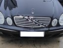 Mercedes-Benz E class 2004 - Cần bán xe Mercedes năm 2004, màu đen, nhập khẩu nguyên chiếc, giá chỉ 310 triệu