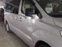 Hyundai Grand Starex   2009 - Bán Hyundai Grand Starex 2009, màu bạc