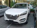 Hyundai Tucson   2018 - Bán xe Hyundai Tucson 2018 đặc biệt, màu bạc, có sẵn