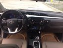 Toyota Hilux 2016 - Bán Toyota Hilux sản xuất 2016, màu xám, nhập khẩu nguyên chiếc