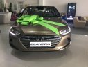 Hyundai Elantra 2018 - Rước Elantra màu vàng cát số tự động chỉ với 200tr, lãi suất ưu đãi