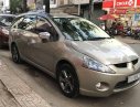 Mitsubishi Grandis AT 2008 - Cần bán gấp Mitsubishi Grandis AT đời 2008, màu vàng, xe đẹp không lỗi nhỏ