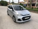 Hyundai i10 2014 - Bán Hyundai i10 2014, màu bạc xe gia đình