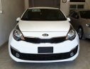 Kia Rio  1.4 AT  2017 - Cần bán Kia Rio 1.4 AT sản xuất năm 2017, màu trắng, giá chỉ 515 triệu